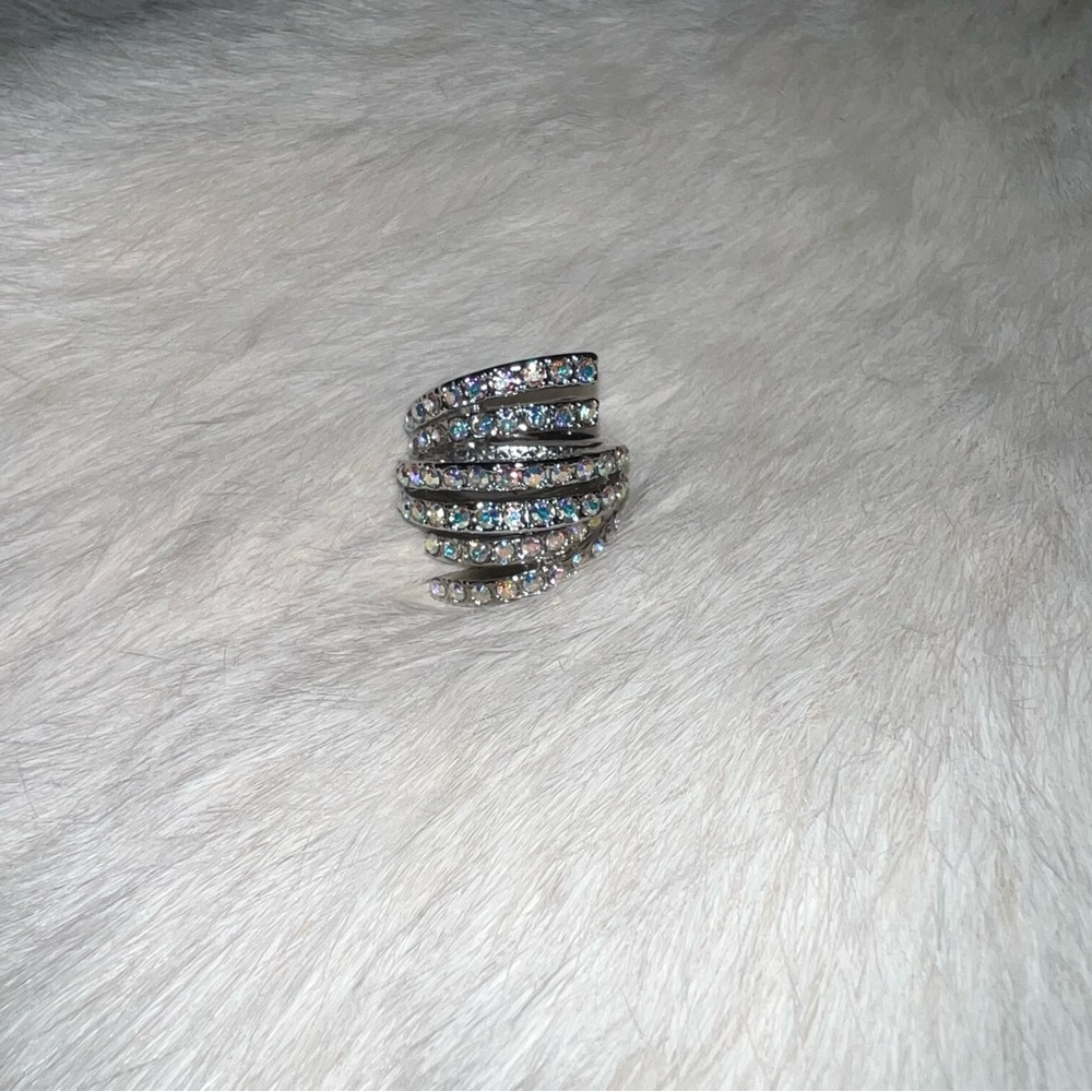 Park Lane “smashing” statement ring